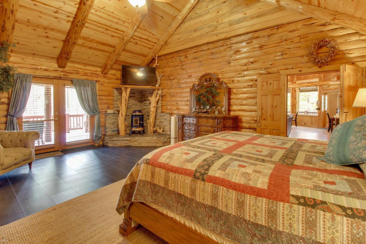 Lakeside Cabin On 2 Acres With Fire Pit And Hot Tub! Pinetop-Lakeside Exterior photo