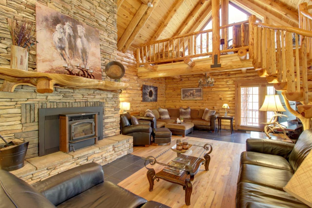 Lakeside Cabin On 2 Acres With Fire Pit And Hot Tub! Pinetop-Lakeside Exterior photo