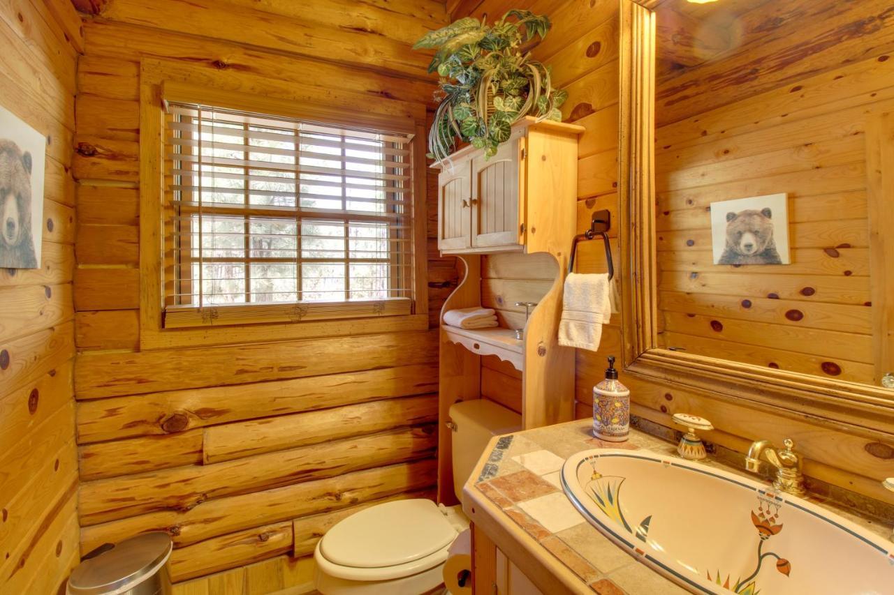 Lakeside Cabin On 2 Acres With Fire Pit And Hot Tub! Pinetop-Lakeside Exterior photo