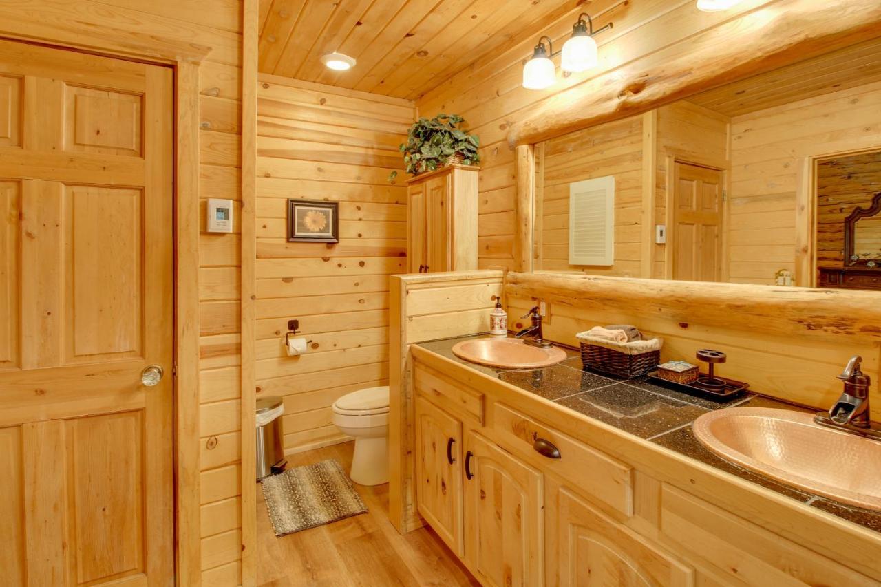 Lakeside Cabin On 2 Acres With Fire Pit And Hot Tub! Pinetop-Lakeside Exterior photo
